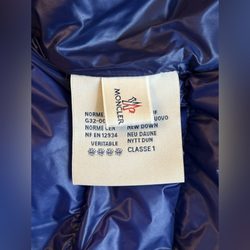 MONCLER Men’s Gui Packable Down Vest in Blue; Size: 2 (With CoA) - Picture 9 of 15